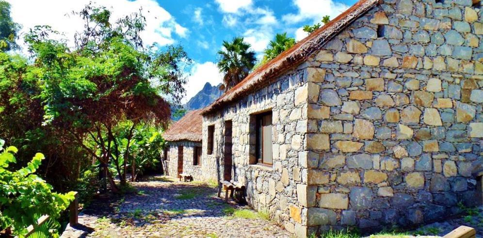 Hotel Pedracin Village Ribeira Grande